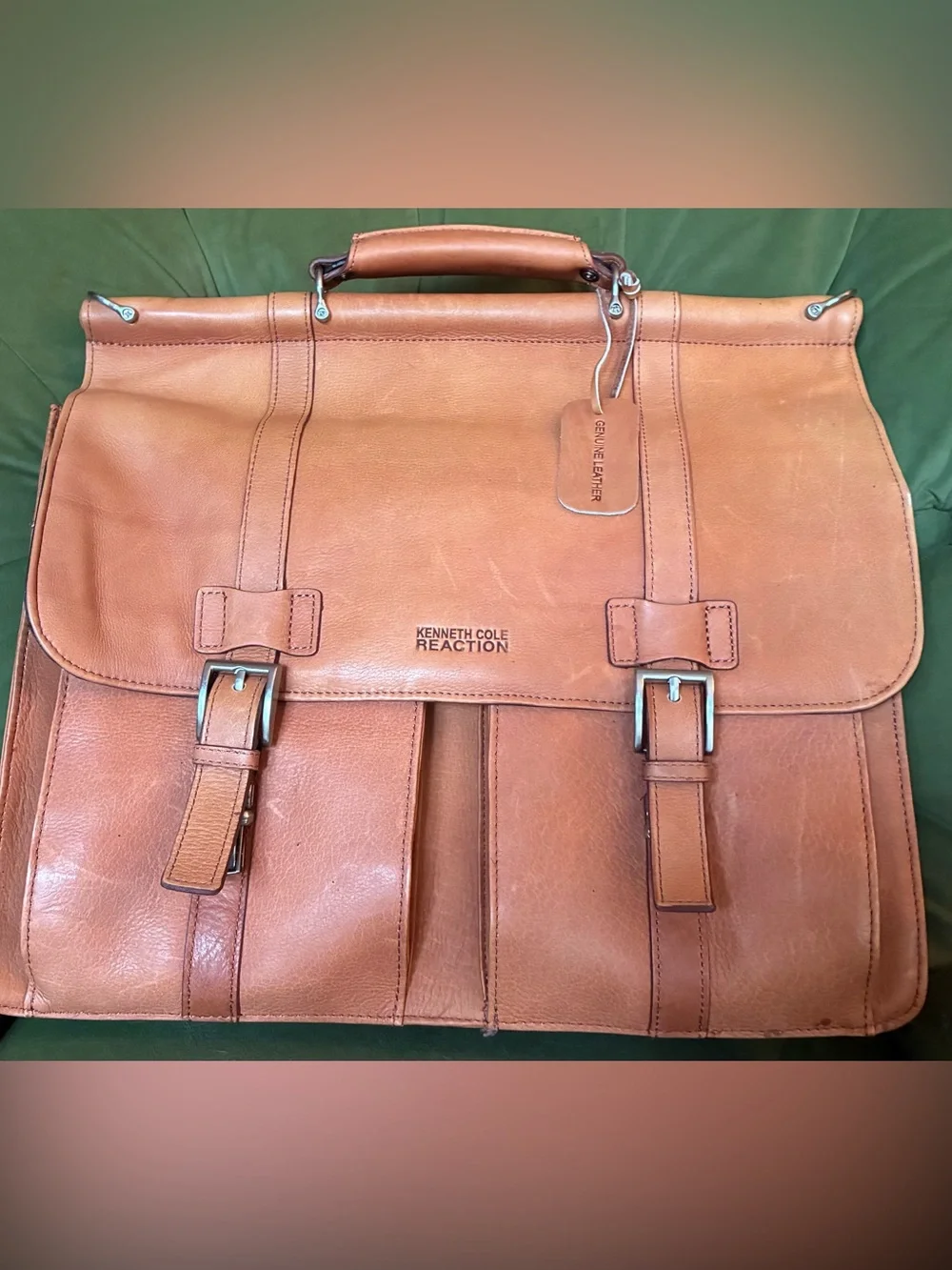 Kenneth Cole Reaction genuine leather